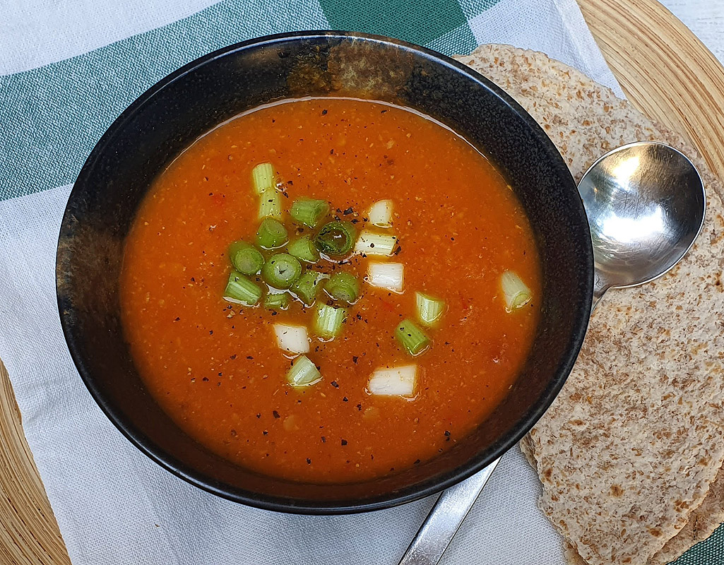 Currys lencse és sárgarépa leves